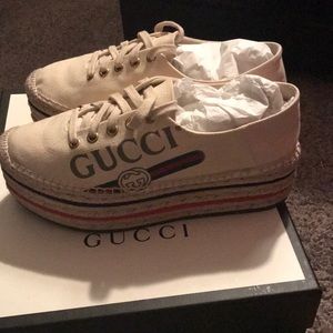 Authentic gucci shoes
